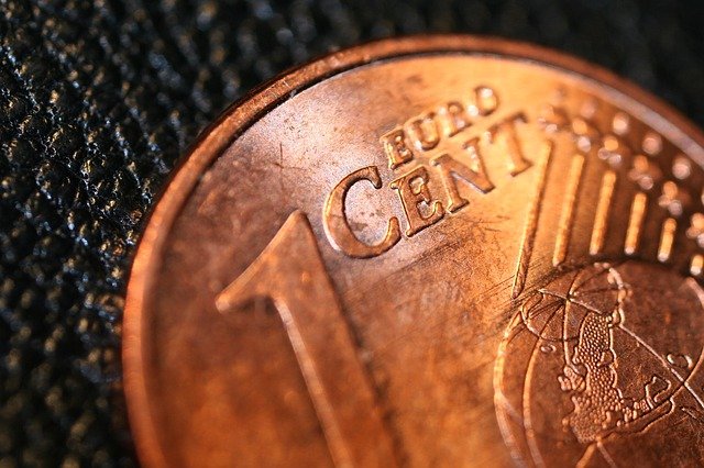 Loose Change Coin Money Euro  - Rollstein / Pixabay